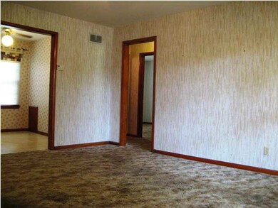 Living room - seller believes there are hard wood 