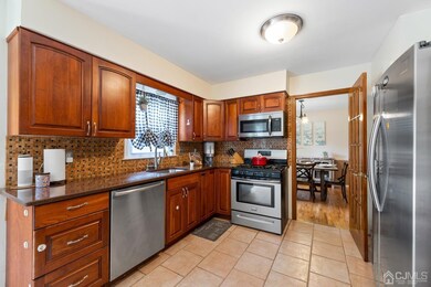 421 Blue Ridge Ave, Piscataway, NJ 08854 - photo 7