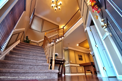 24-hummingbird-dr-01