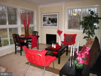 2717 Country Club Rd, Hyattsville, MD 20785 - photo 2