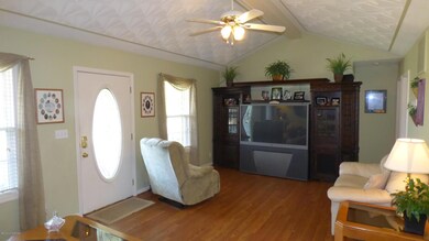 123 Deer Park Way, Mount Washington, KY 40047 - photo 2