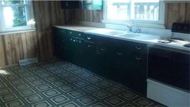 57 Dunn Ln, Pennsville, NJ 08070 - photo 5