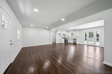 1137 E Jones Ave, Sapulpa, OK 74066 - photo 5