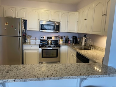Executive House unit 410, Worcester, MA 01609 - photo 6