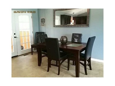 Kitchen. DINING AREA
