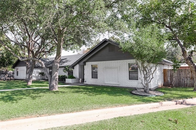 3 Redstone Ct, Brownwood, TX 76801 - photo 3