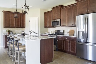 Example: Holly kitchen