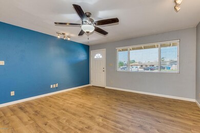 0004-Hayward (4)