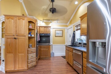 22 Thornton Rd, Nashua, NH 03063 - photo 6