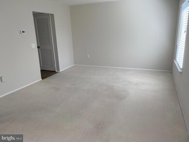15022 Haslemere Ct, Silver Spring, MD 20906 - photo 5