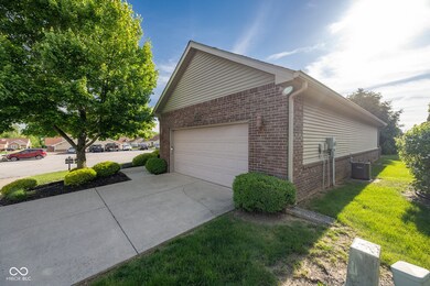 476 Glenview Dr, Greencastle, IN 46135 - photo 3