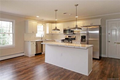 615 Greenway Dr, Statesville, NC 28677 - photo 7