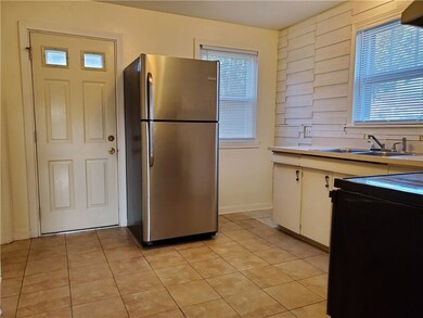 1832 Raymond Ave, Latrobe, PA 15650 - photo 5