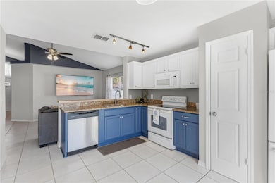 3331 Cypress Point Cir, Saint Cloud, FL 34772 - photo 6