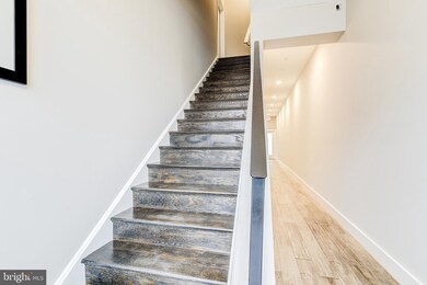 762 Park Rd NW unit 4, Washington, DC 20010 - photo 3