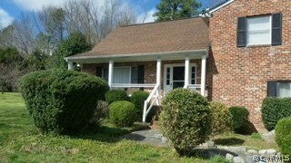 5500 Kingsland Rd, North Chesterfield, VA 23237 - photo 2