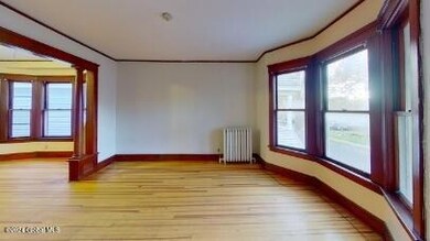 11 Alden Ave unit 2, Albany, NY 12209 - photo 3