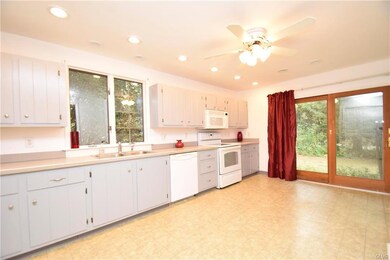 6765 Saint Peters Rd, Macungie, PA 18062 - photo 6