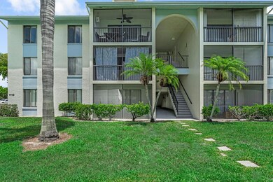 1112 Green Pine Blvd unit G3, West Palm Beach, FL 33409 - photo 5