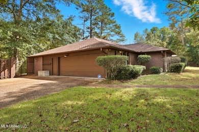 5230 Brookleigh Dr, Byram, MS 39272 - photo 6