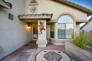Coutyard Entry!