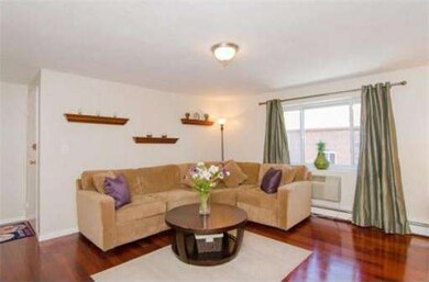 46 Bryant Rd unit 5, West Roxbury, MA 02132 - photo 2