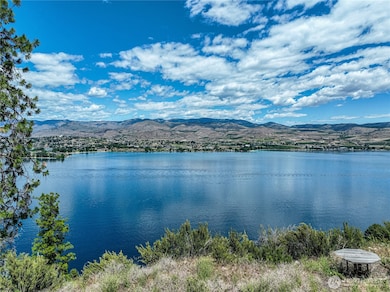 4620 S Lakeshore Rd, Chelan, WA 98816 - photo 7