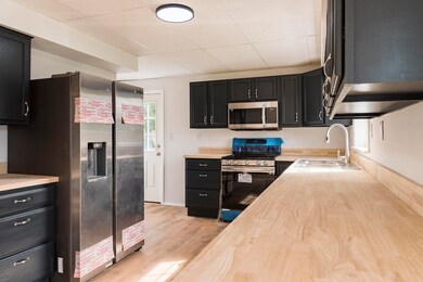 Kitchen 5