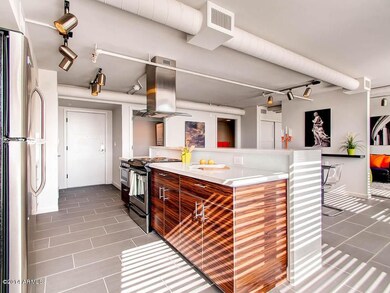 535 W Thomas Rd 509 Unit 509-MLS_Size-00