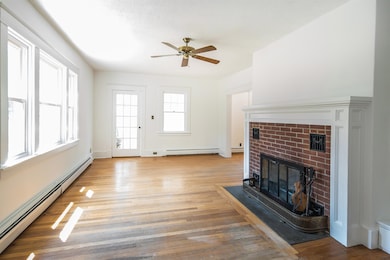 263 Lincoln Ave, Rutland, VT 05701 - photo 4