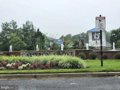 12916 Fox Bow Dr unit 107, Upper Marlboro, MD 20774 - photo 2