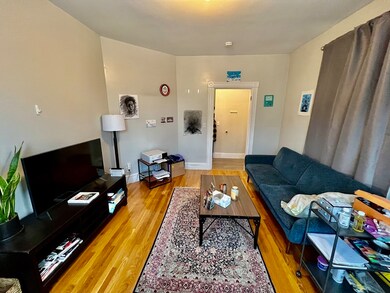 61 Wenham St unit 1, Jamaica Plain, MA 02130 - photo 4