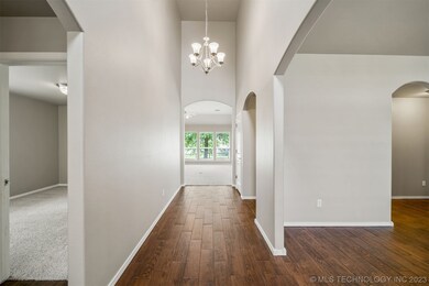 2 bedrooms and full bath off to the left, linen cl