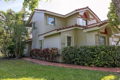 7326 Pinewalk Dr S unit 7326, Margate, FL 33063 - photo 3