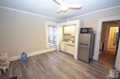405 N Washington Ave unit 4, Dunellen, NJ 08812 - photo 6
