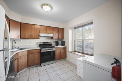 120 Joan Ct unit 120, Jackson, NJ 08527 - photo 4