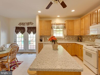 4037 White Haven Dr, Dumfries, VA 22026 - photo 6