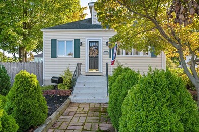 10 Evans St, North Weymouth, MA 02191 - photo 2