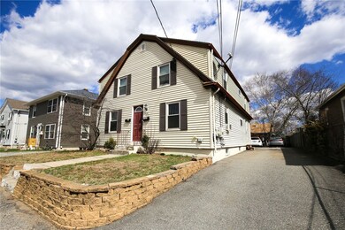 27 Everett St, Pawtucket, RI 02861 - photo 3