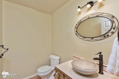 27-Bathroom 1 MS_5232