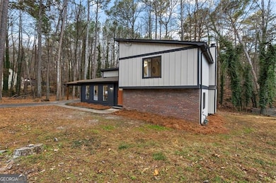 480 Pineburr Ln, Stone Mountain, GA 30087 - photo 6