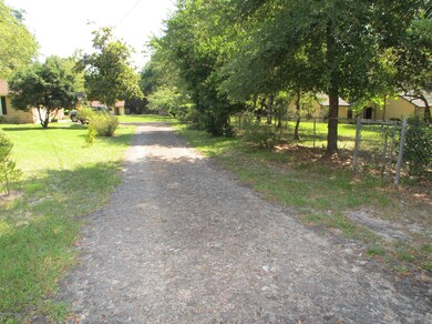 4180 Honeysuckle Cir, Middleburg, FL 32068 - photo 3