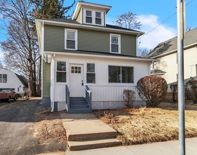 124 Bristol St, Springfield, MA 01109 - photo 2