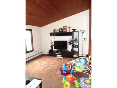 139 Yeoman Ave, Cranston, RI 02920 - photo 3