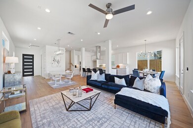 8708 Ojeman Creek Ln, Houston, TX 77055 - photo 2