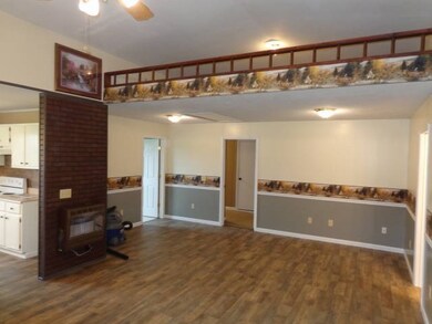 860 Petersburg Chestnt Rdg Rd, Petersburg, TN 37144 - photo 2