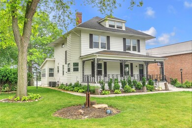 303 N Washington St, Hebron, IN 46341 - photo 2