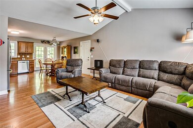 1076 Mack Rd, Asheboro, NC 27205 - photo 3