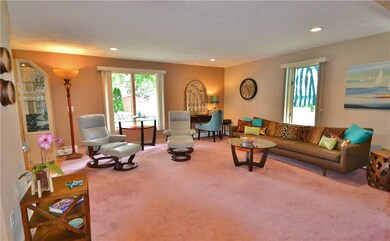 14 Sullivan Ln, Bristol, RI 02809 - photo 6