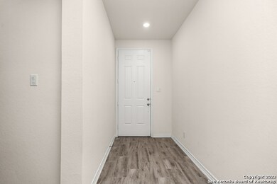 22223 Esperanza Way, San Antonio, TX 78261 - photo 4